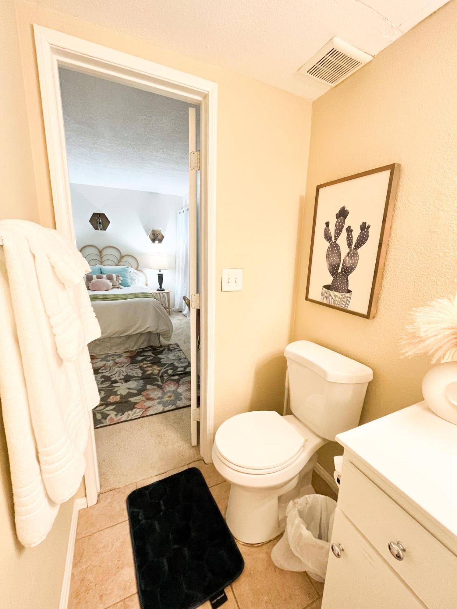 Stylish 2 Bedroom Near Ontario Airport Fontana Exterior photo