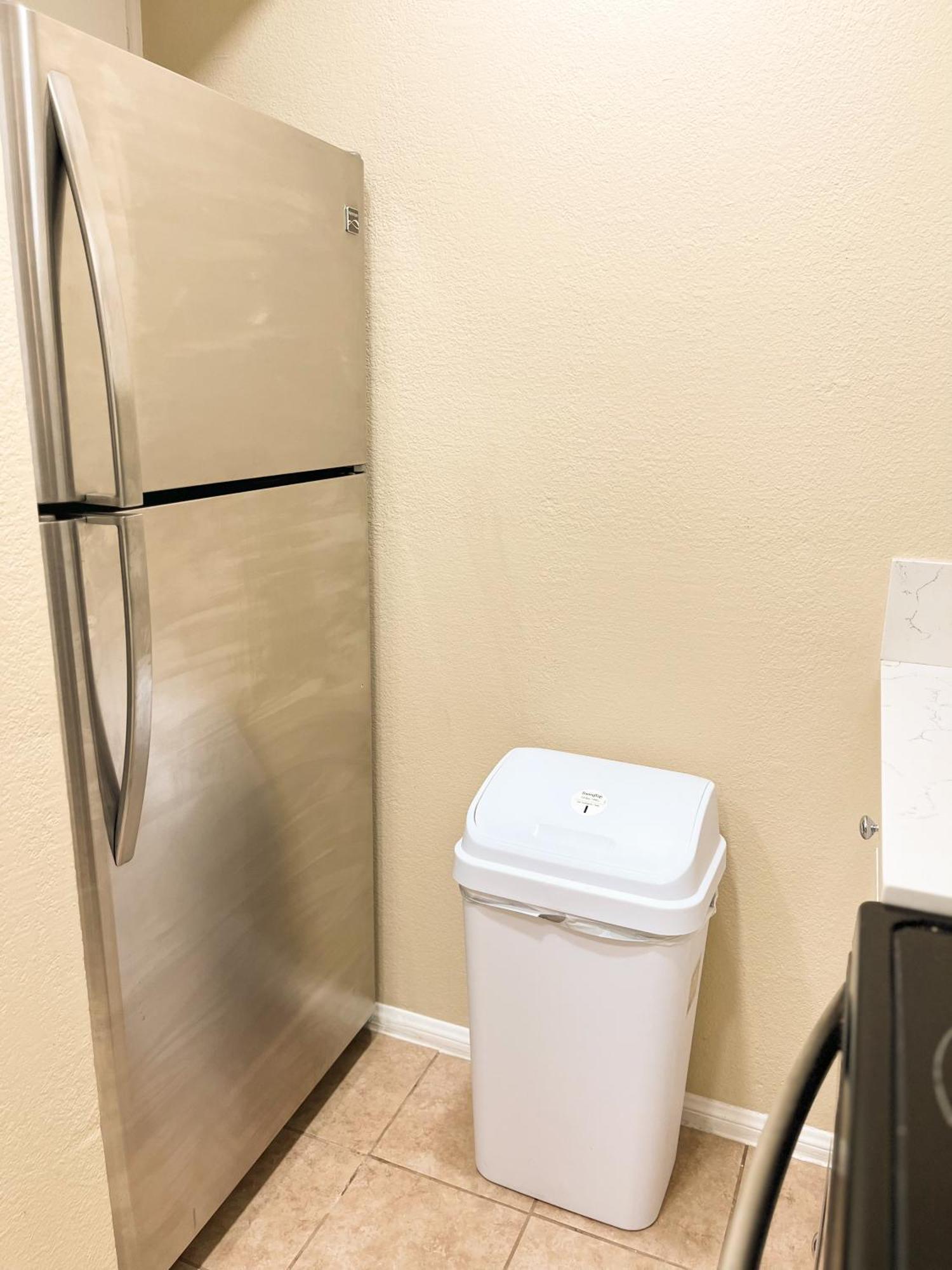 Stylish 2 Bedroom Near Ontario Airport Fontana Exterior photo